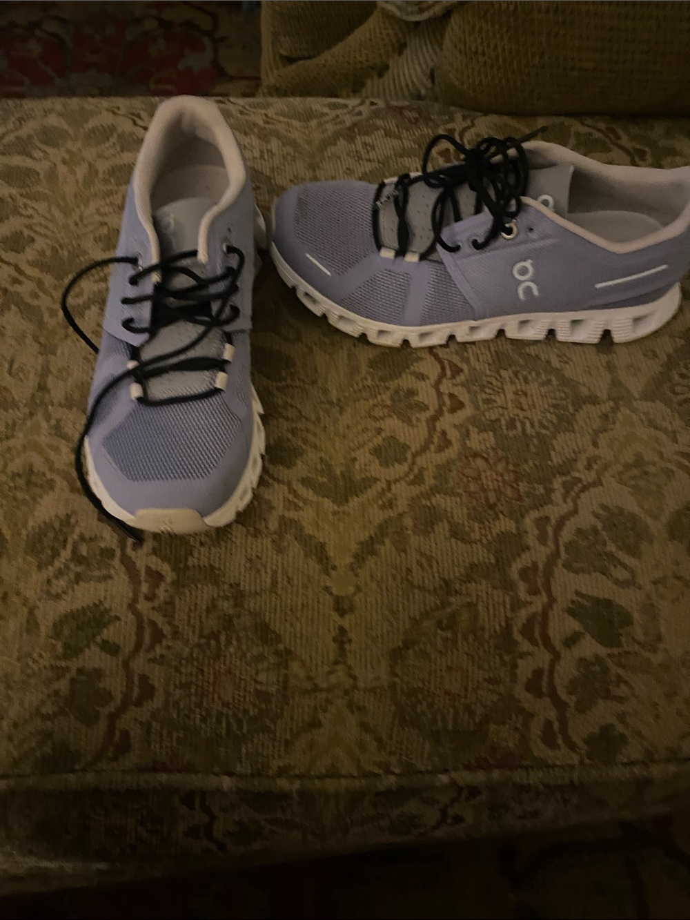 On Running Kids Sneakers in Lilac and White with Black Laces
